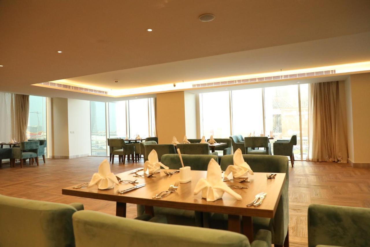 Hotel Hdb Financial District à Riyad Extérieur photo