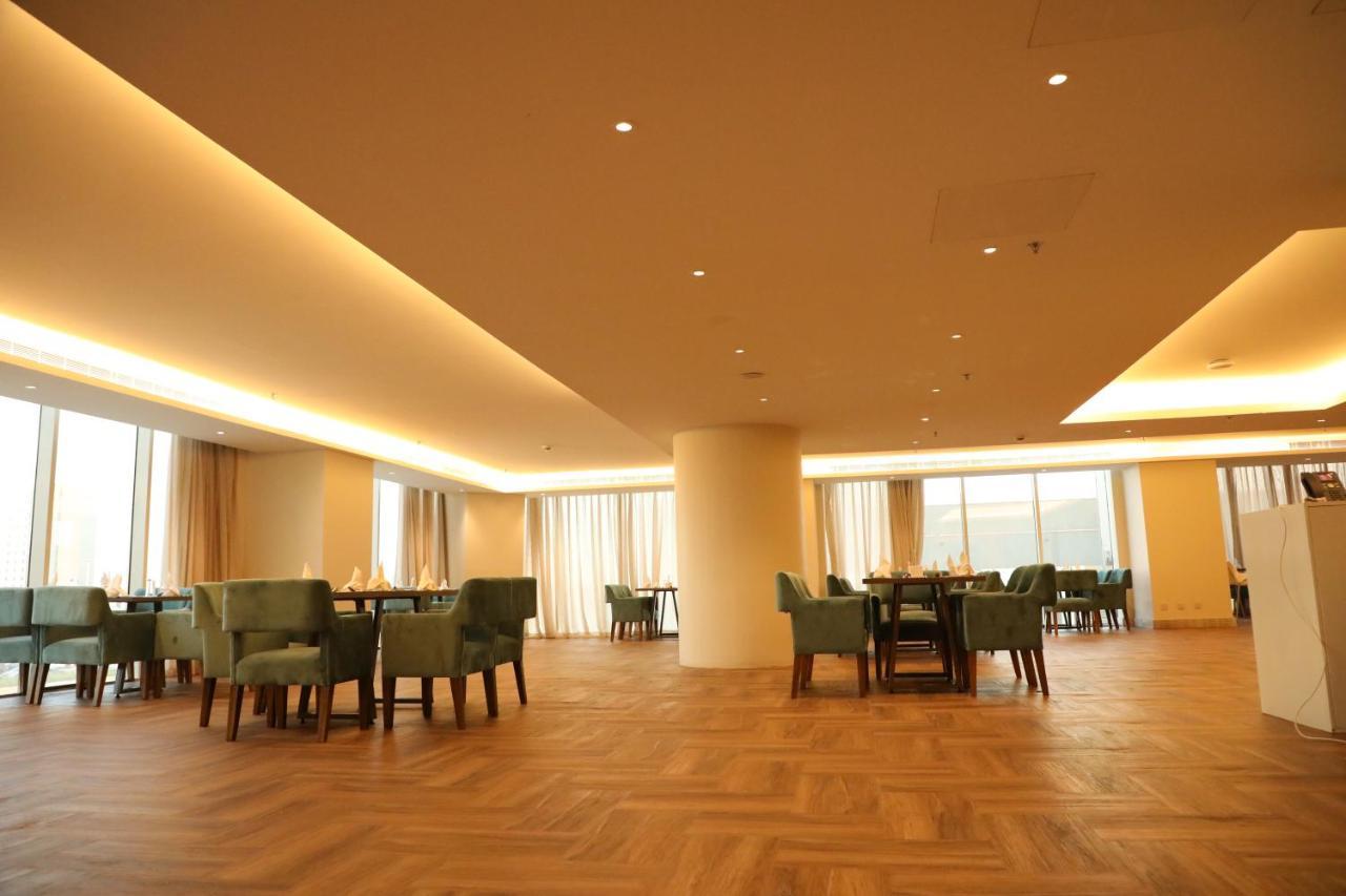 Hotel Hdb Financial District à Riyad Extérieur photo