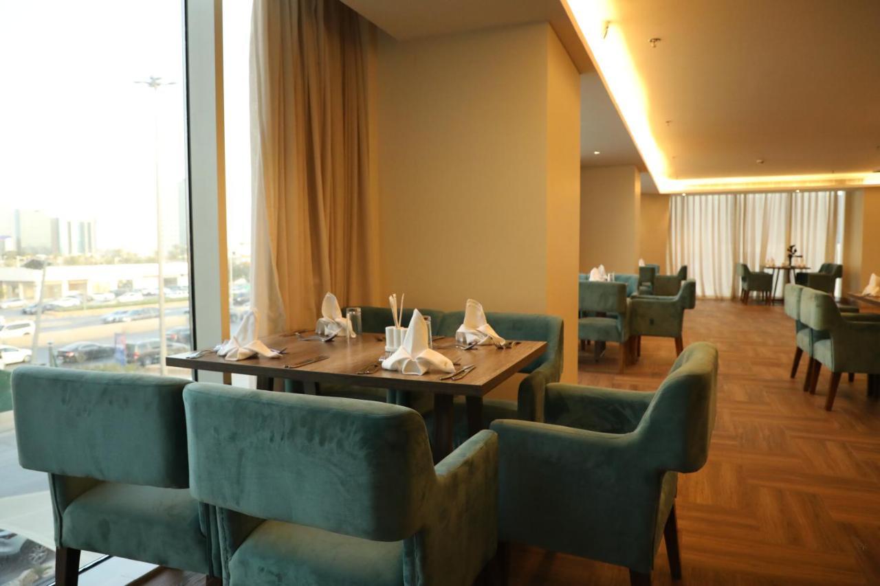 Hotel Hdb Financial District à Riyad Extérieur photo