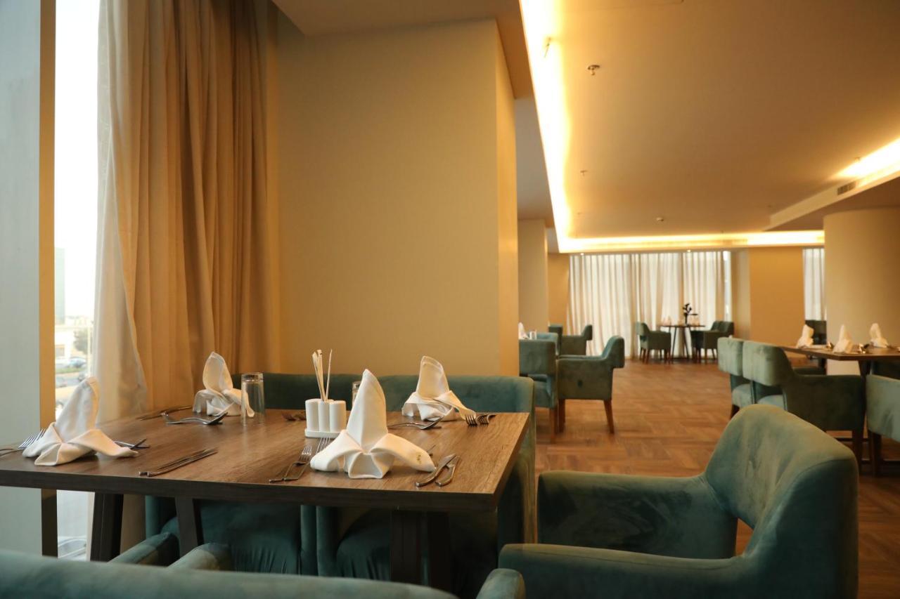 Hotel Hdb Financial District à Riyad Extérieur photo
